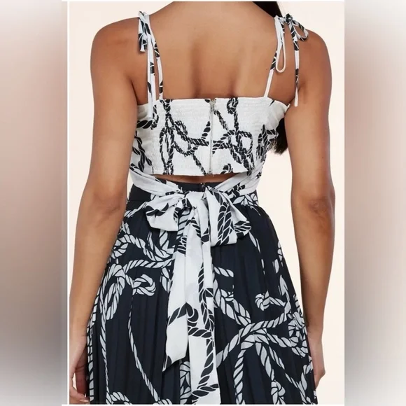 L'ATISTE NWT 2PC Set - Picture 4 of 10